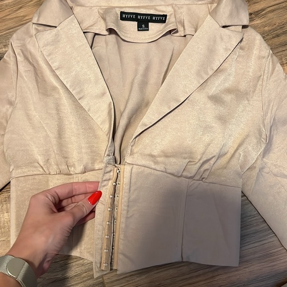 HYFVE Women’s Tan Corset Crop Top Size Small - Picture 3 of 3